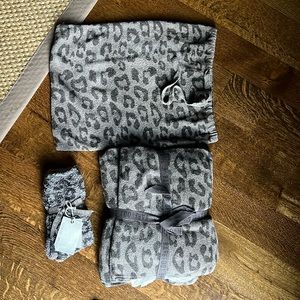 Barefoot Dreams Pashmina and Sock Set